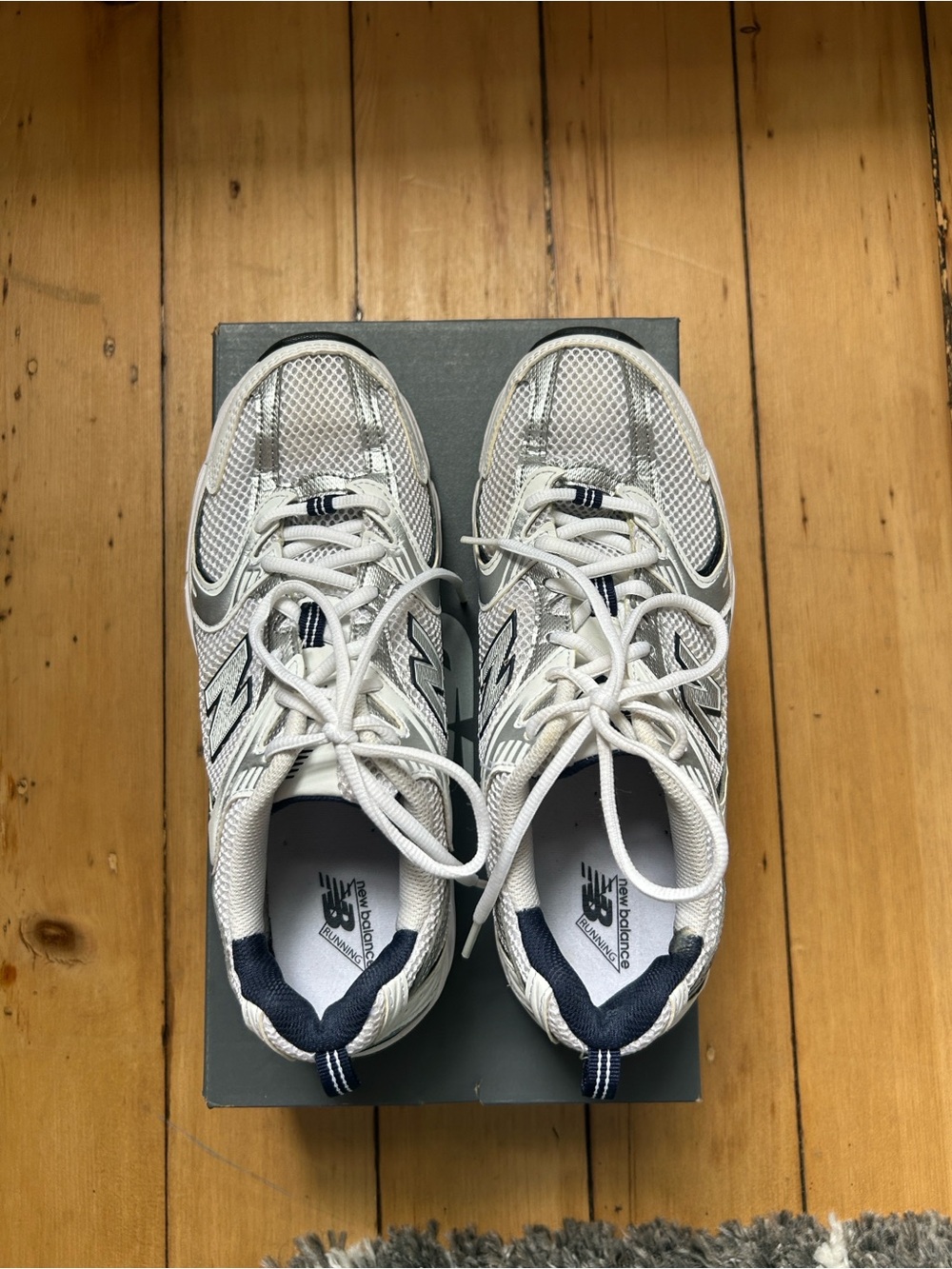 New Balance 530 Unisex Sneakers - Picture 4 of 10